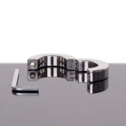 Kiotos Steel - Ballstretcher RVS Met Groeven Scharnierend 14 Mm Hoog Ø 35 Mm 6 Kiotos Steel - Ballstretcher RVS Met Groeven Scharnierend 14 Mm Hoog Ø 35 Mm -Cock & Ball Toys winkel Kiotos Steel Ballstretcher RVS Met Groeven Scharnierend 14 mm Hoog O 35 mm 3